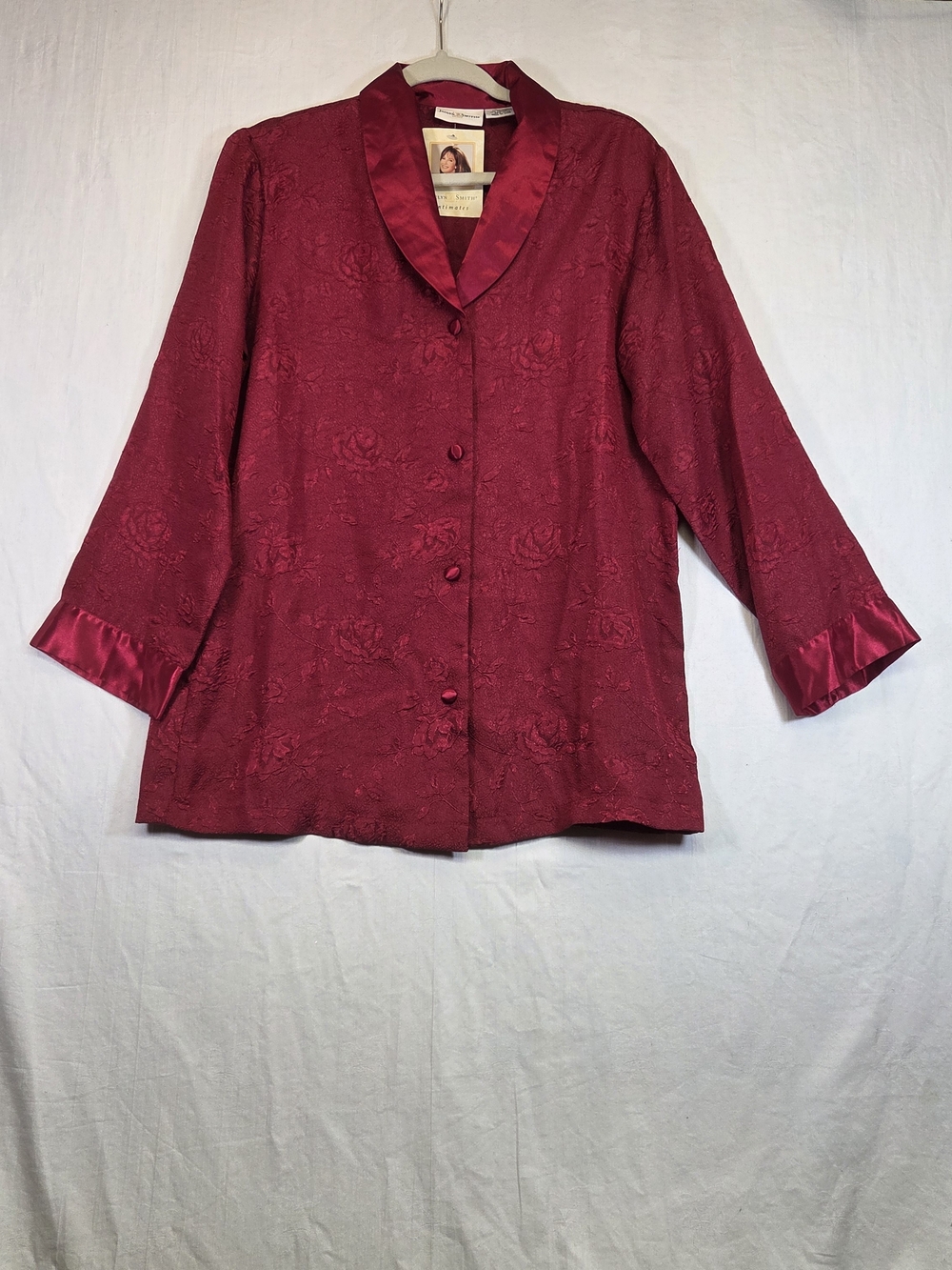 Vintage 1990s Jaclyn Smith Burgundy Floral Robe NWT Small. #0330